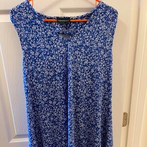 Fortune & Ivy Floral Print Dress- purchased thru stitch fix. Very comfortable!